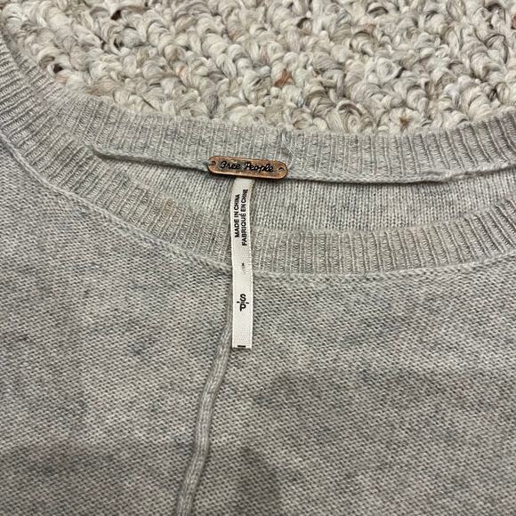 Free People Cashmere Silk Blend Sweater Long Sleeve Sz S Beige Cropped Casual - Picture 2 of 7